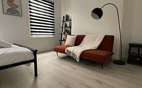 Cosy Flat In Kings Cross